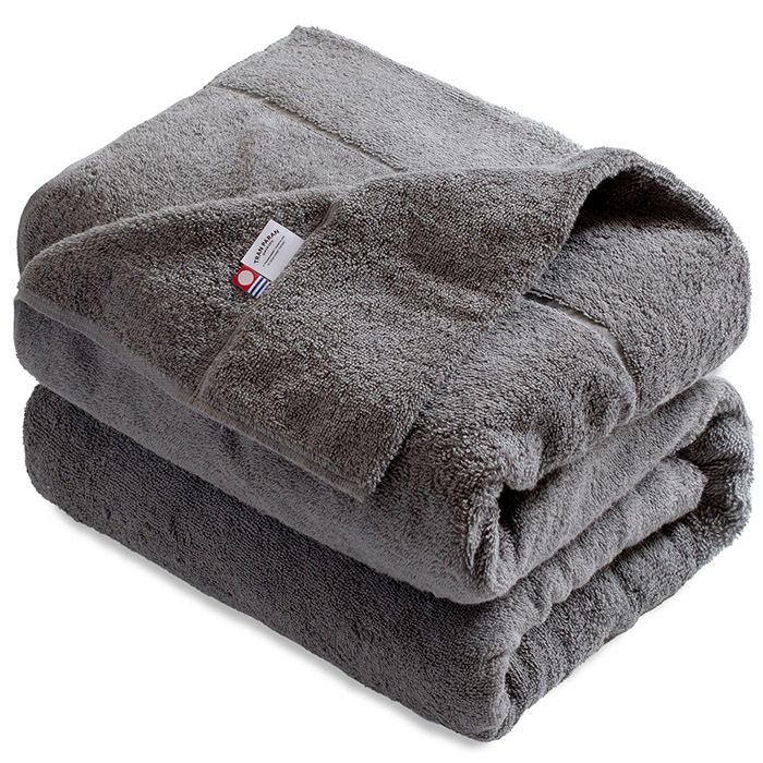 チャコールグレー