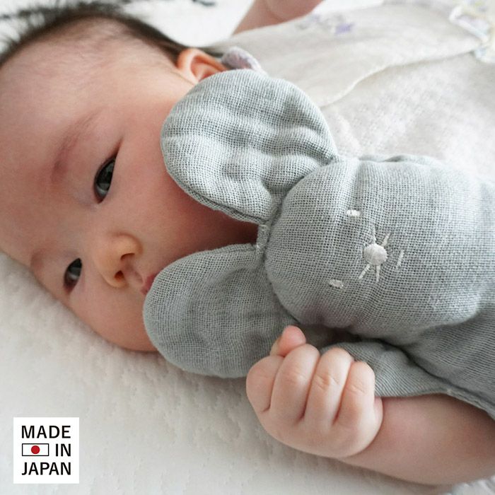 タオルで作ったねずみのにぎにぎ