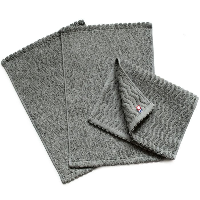 チャコールグレー